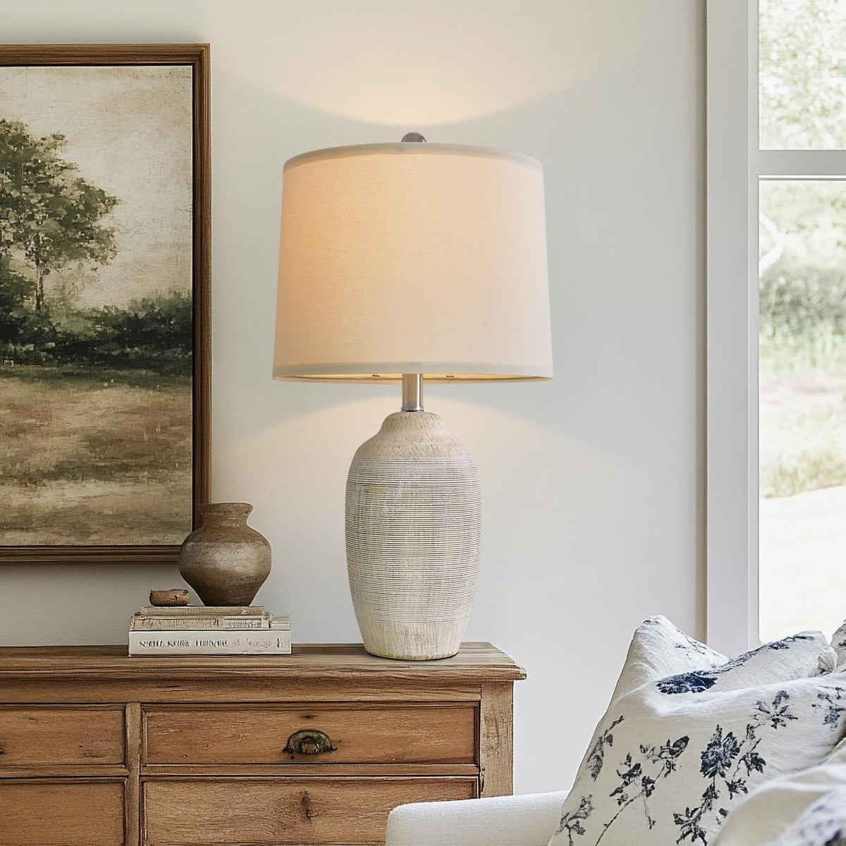 Vintage Ceramic Farmhouse Table Lamp