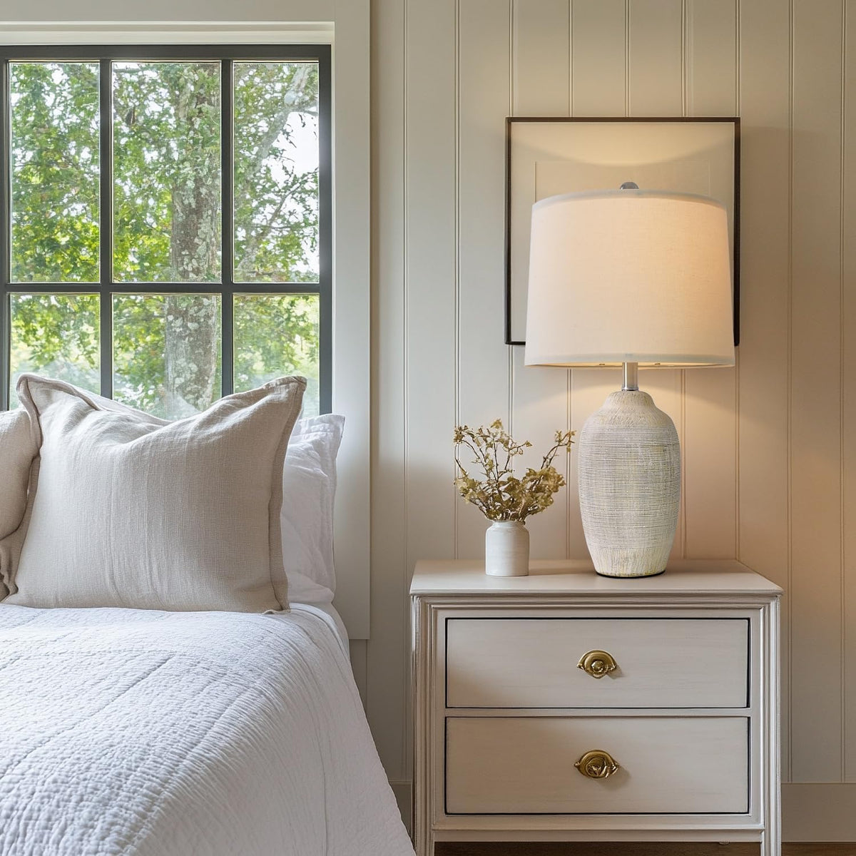 Vintage Ceramic Farmhouse Table Lamp